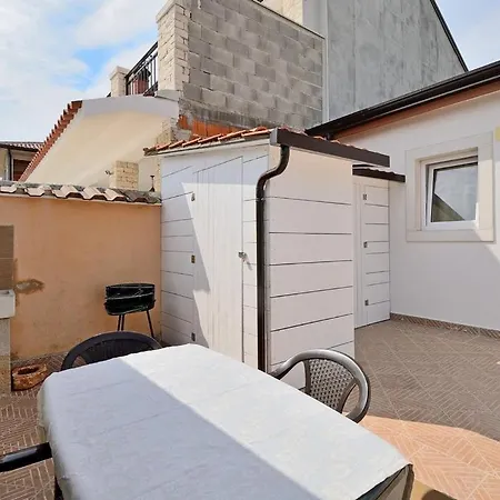 Viktorija House With Penzion