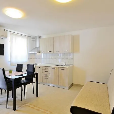 Penzion Viktorija House With Umag